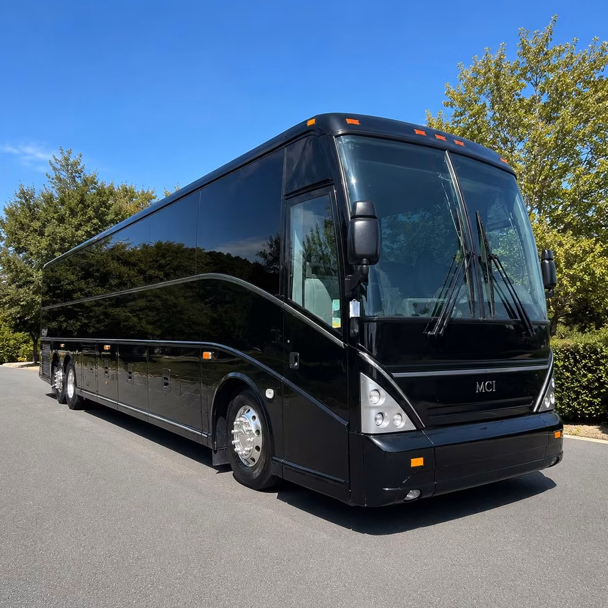 charter buses to wedding venues along the schuylkill river and beyond